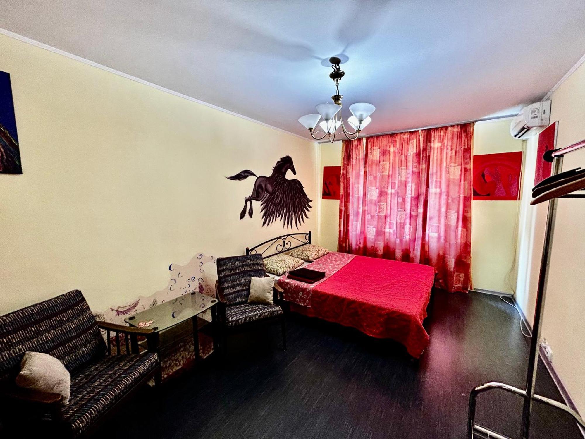 קייב Apartment Near Train Station And Close To City Center מראה חיצוני תמונה